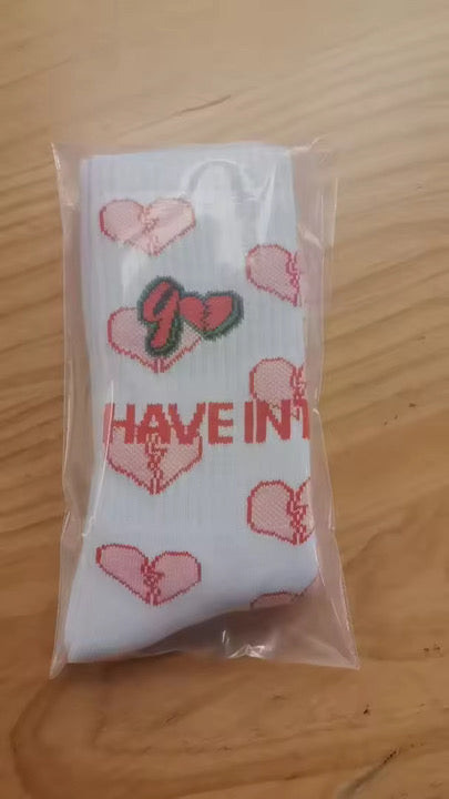 Socks (pink hearts)